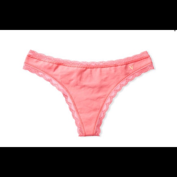 Underwear (Thongs) - Picture 11 of 16